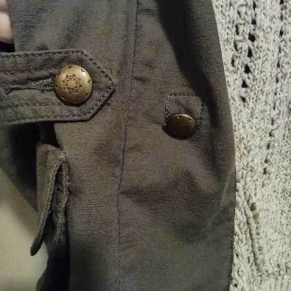 Democracy Jacket/Sweater - Picture 6 of 13